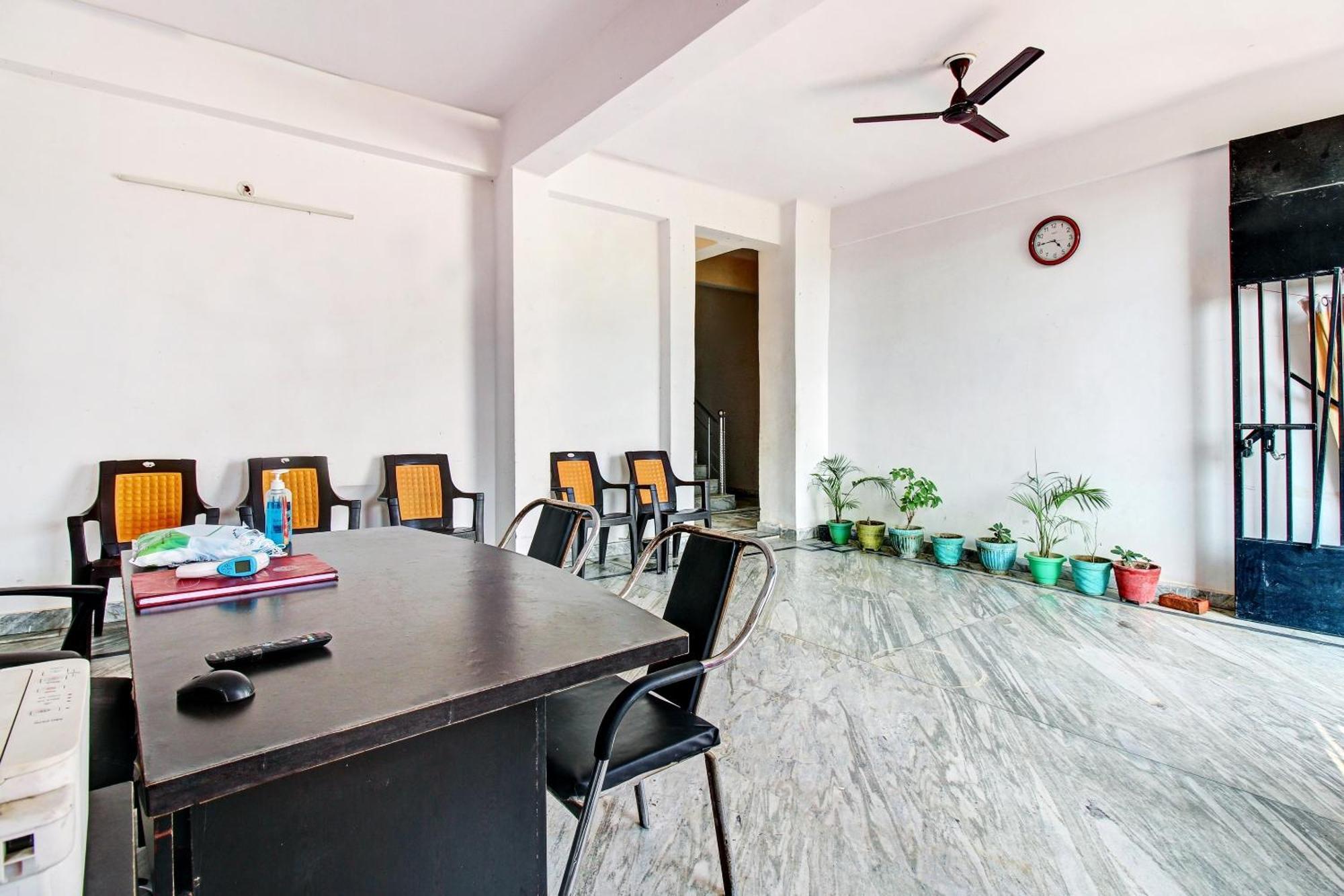 Hotel O Jr Hotel Lucknow Exterior foto